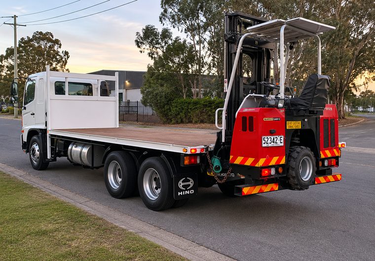 Quickcargo Moffett truck-mounted forklift